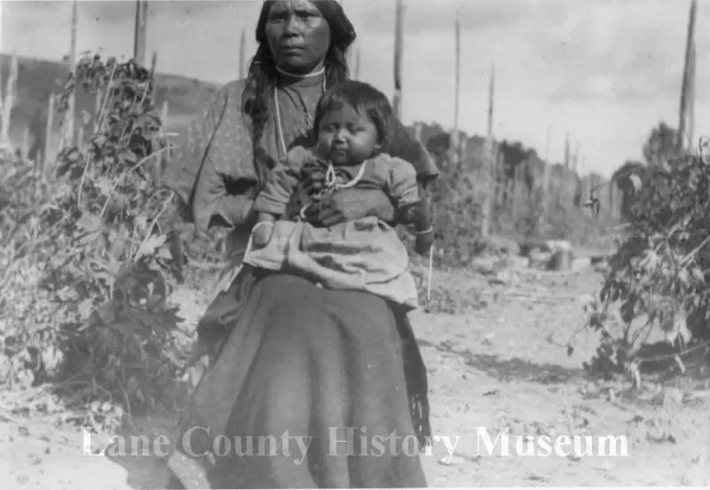 kalapuya woman and child image from lane county history museum